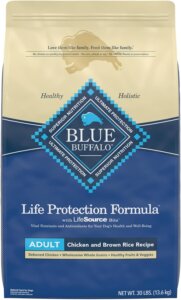 Blue Buffalo Life Protection is the Best dog food for Labradors, with vitamins